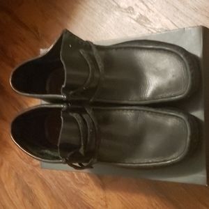 Black Leather Clarks Wallabee size men 7 1/2